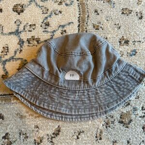 Urban Outfitters Grey Bucket Hat Sunshine Summer Beach Streetwear
